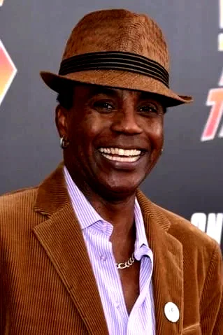  Donald Fullilove