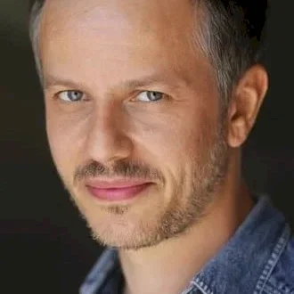 Luke De Woolfson
