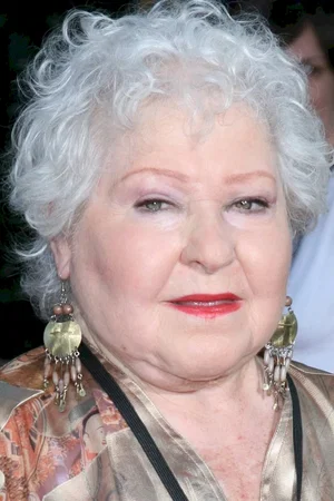 Estelle Harris photo