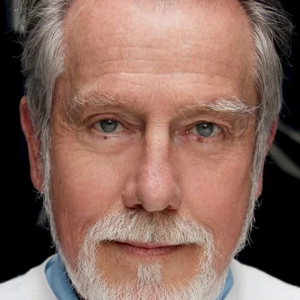 Helmut Bakaitis