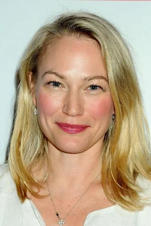  Sarah Wynter photo
