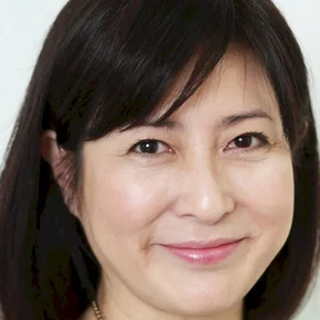 Photo star :  Kumiko Okae