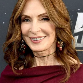 Photo star : Gates Mcfadden