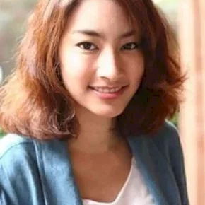 Photo star : Pumwaree Yodkamol