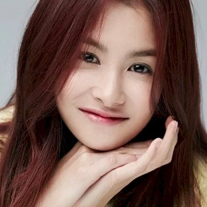 Gang Hye-Jung