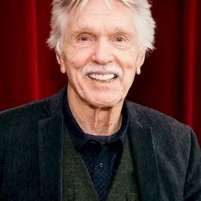 Photo star : Tom Skerritt