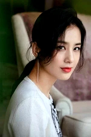  Eva Huang