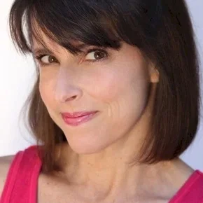 Photo star :  Lara Jill Miller