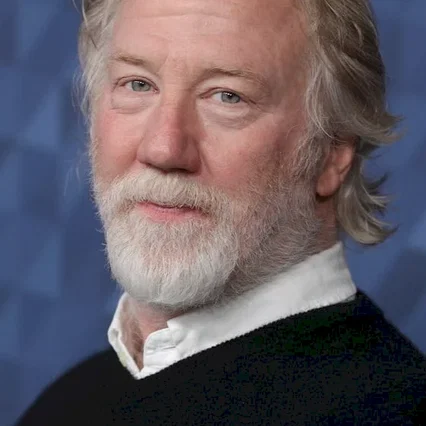  Timothy Busfield