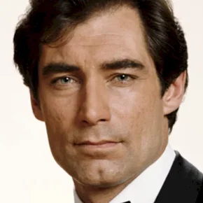 Photo star : Timothy Dalton