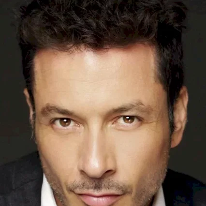  Raúl Méndez