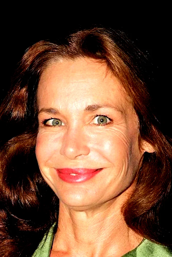  Mary Crosby