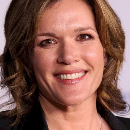  Catherine Dent