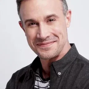 Photo star :  Freddie Prinze Jr.