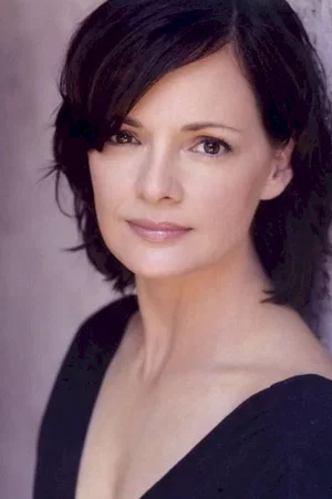 Stacy Edwards photo
