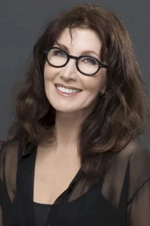  Joanna Gleason