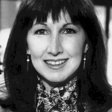  Joanna Gleason