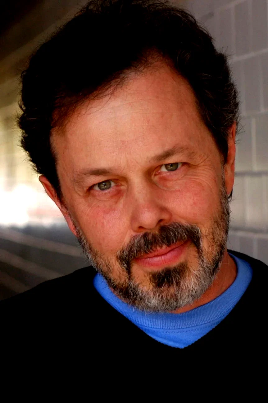 Curtis Armstrong