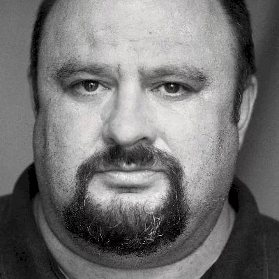  Victor McGuire