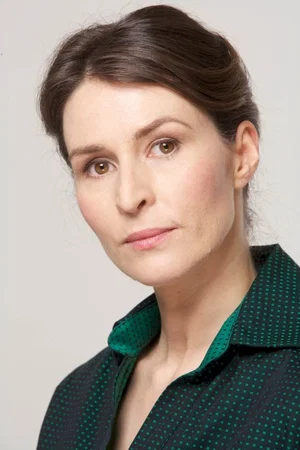  Helen Baxendale
