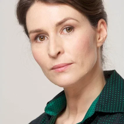  Helen Baxendale