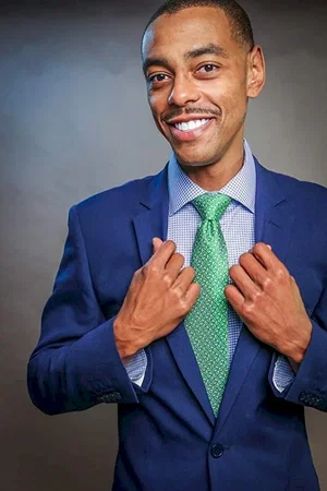 Teck Holmes photo