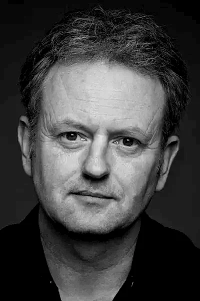 Barry Barnes