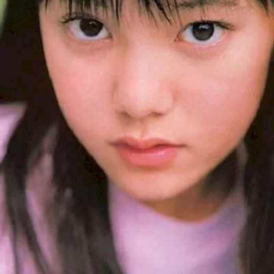  Anne Suzuki