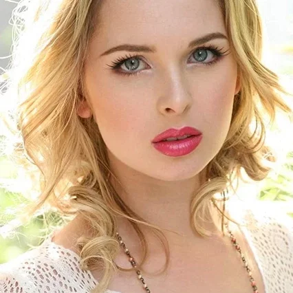  Kirsten Zien