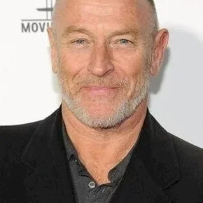 Photo star : Corbin Bernsen