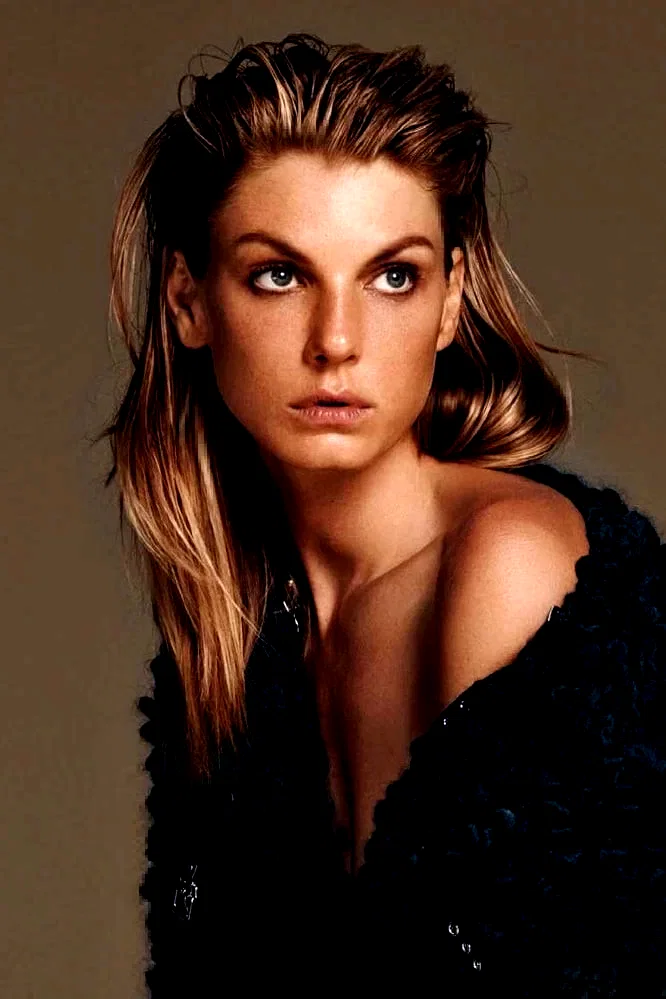 Angela Lindvall