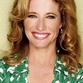Photo star :  Nancy Travis