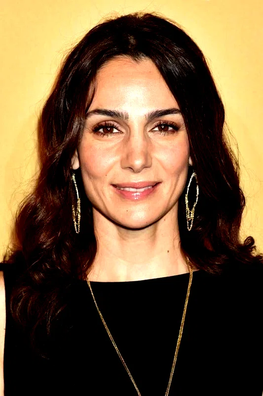 Annie Parisse