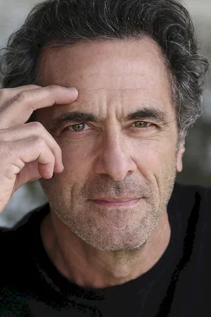 Robin Thomas