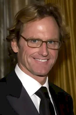  Jere Burns photo