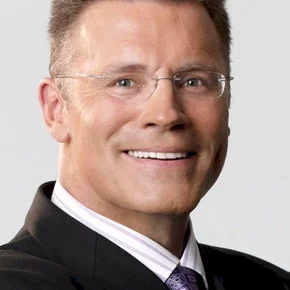 Photo star : Howie  Long