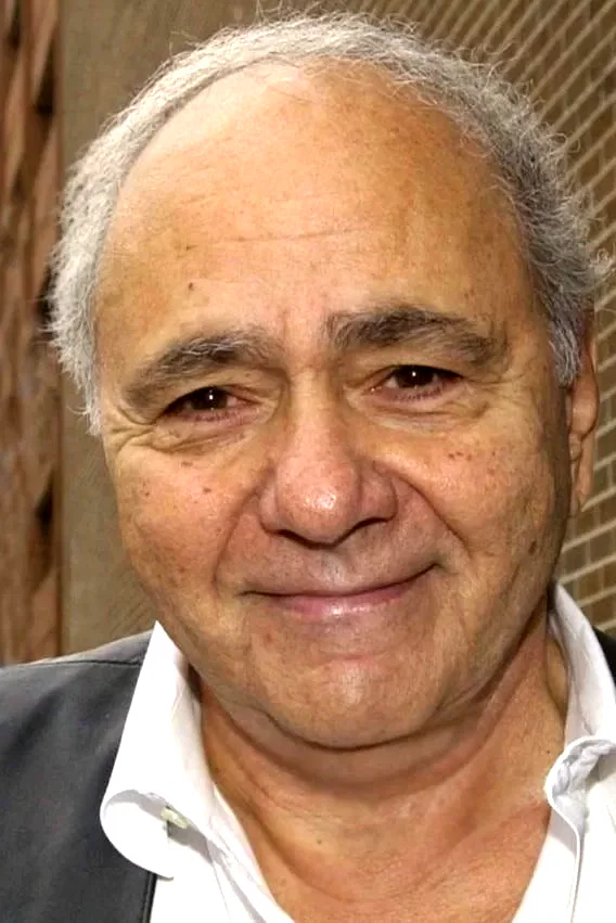 Michael Constantine