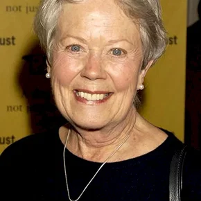 Photo star : Annette Crosbie