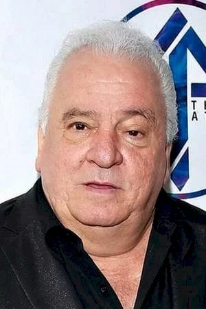  Vinny Vella