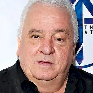  Vinny Vella