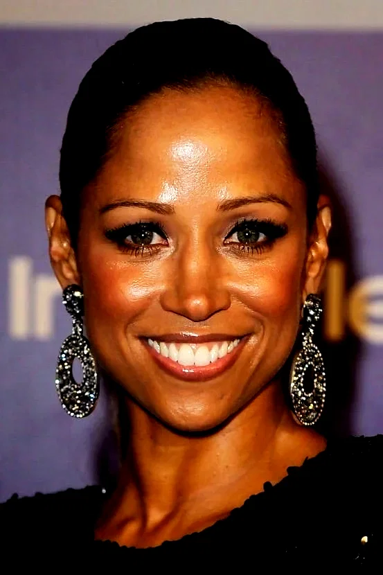  Stacey Dash