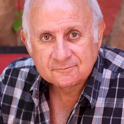 Terry Camilleri