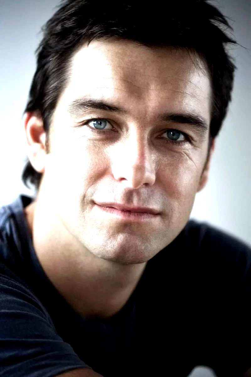 Antony Starr
