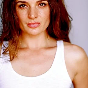 Photo star :  Danielle Cormack