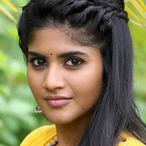 Photo star :  Megha Akash