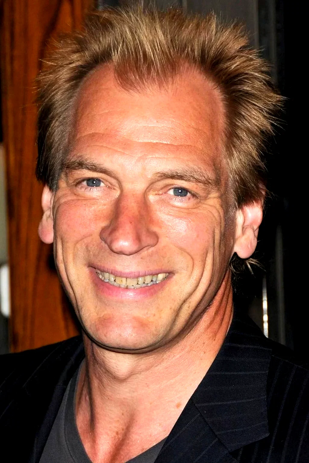 Julian Sands