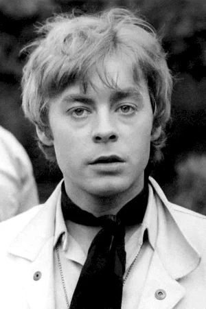  Hywel Bennett