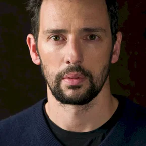 Photo star : Ralf Little