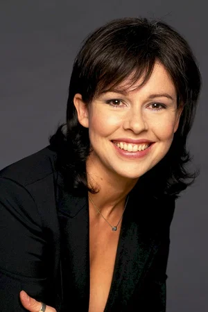  Julie Graham photo