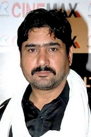  Yashpal Sharma photo